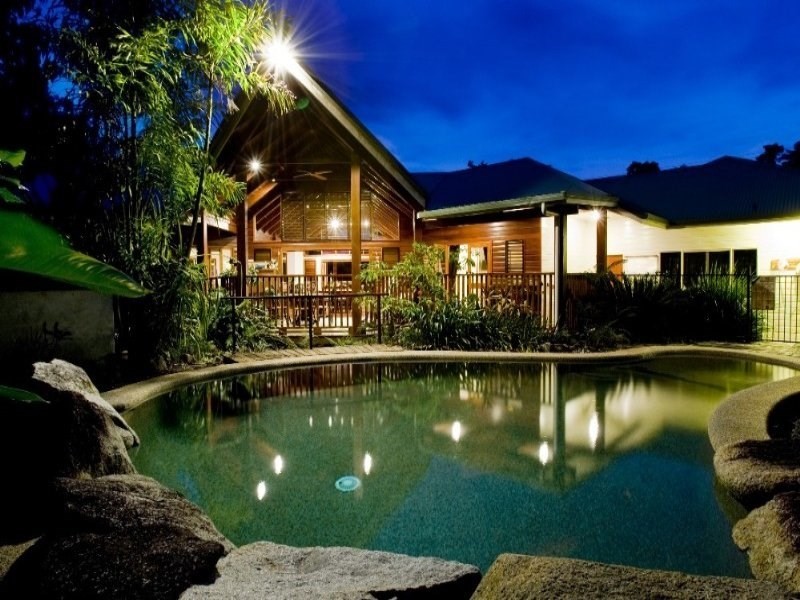 4 James Road, Mission Beach QLD 4852