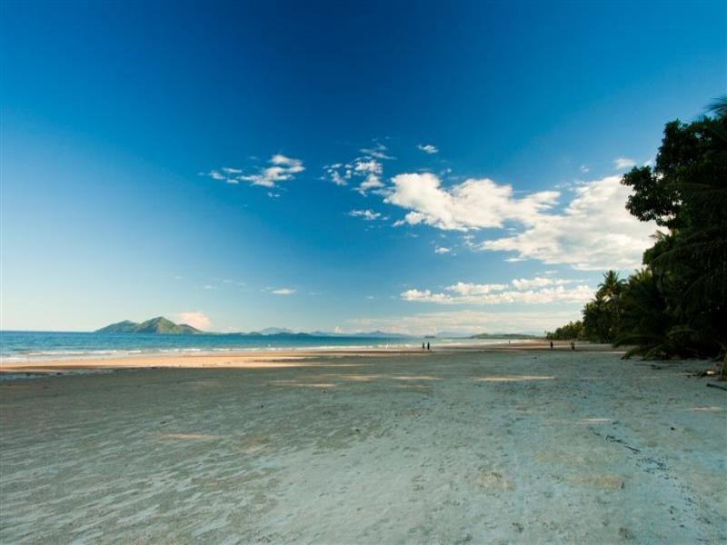 Mission Beach QLD 4852