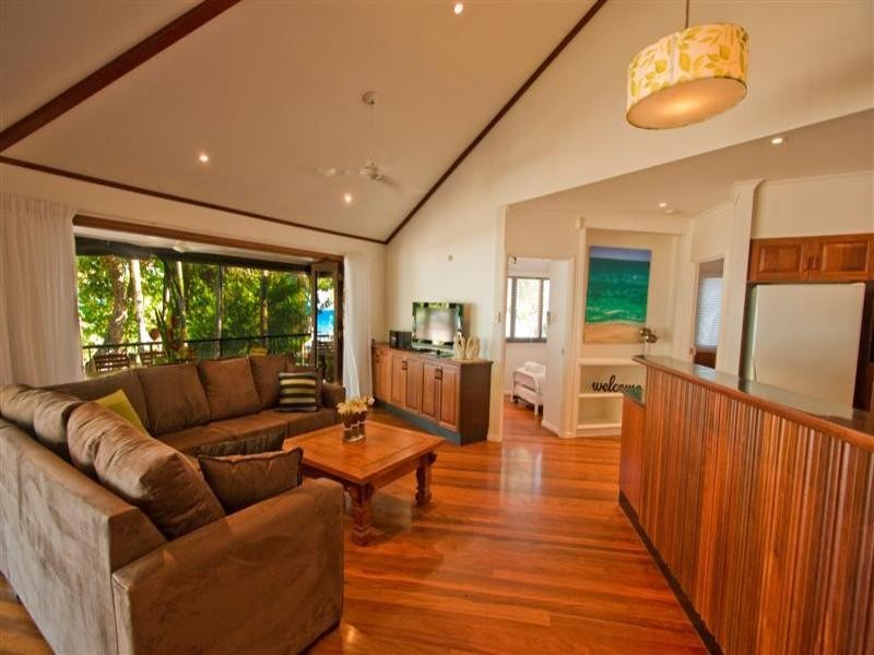 Mission Beach QLD 4852