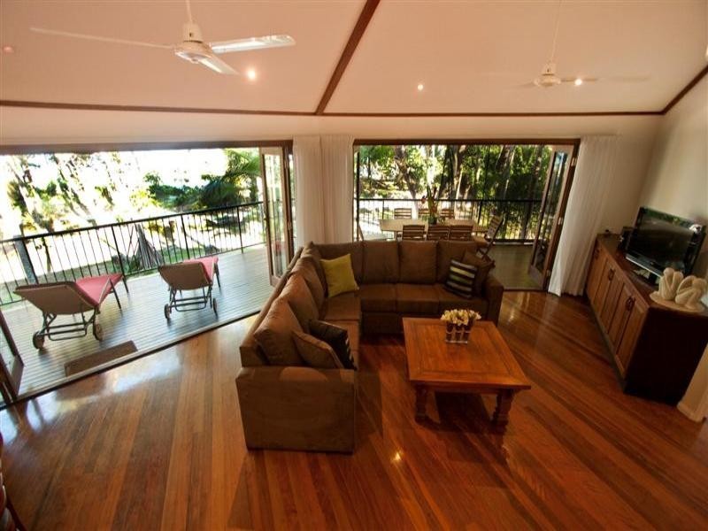 Mission Beach QLD 4852