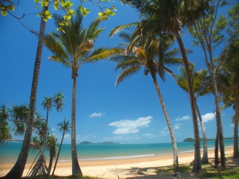 Mission Beach QLD 4852