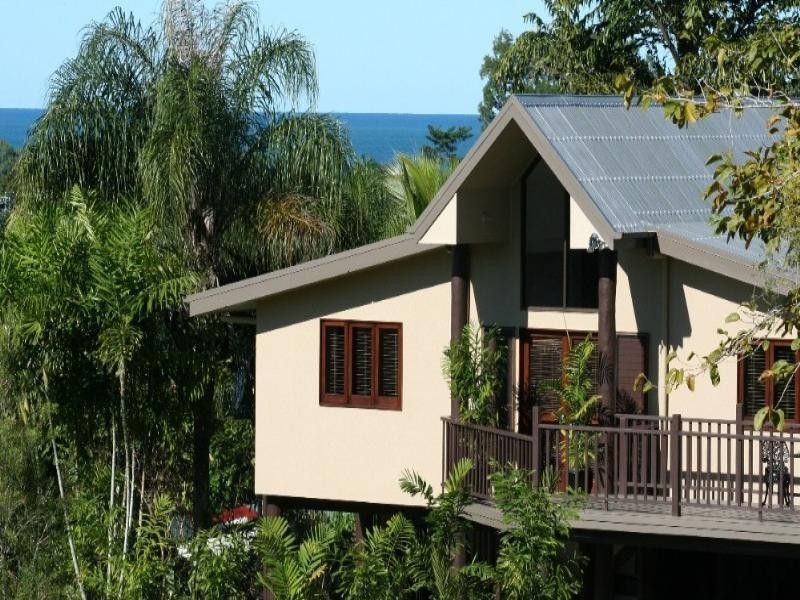 Wongaling Beach QLD 4852