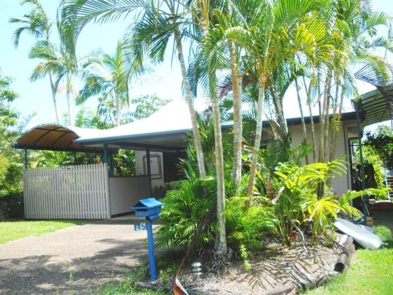 Mission Beach QLD 4852