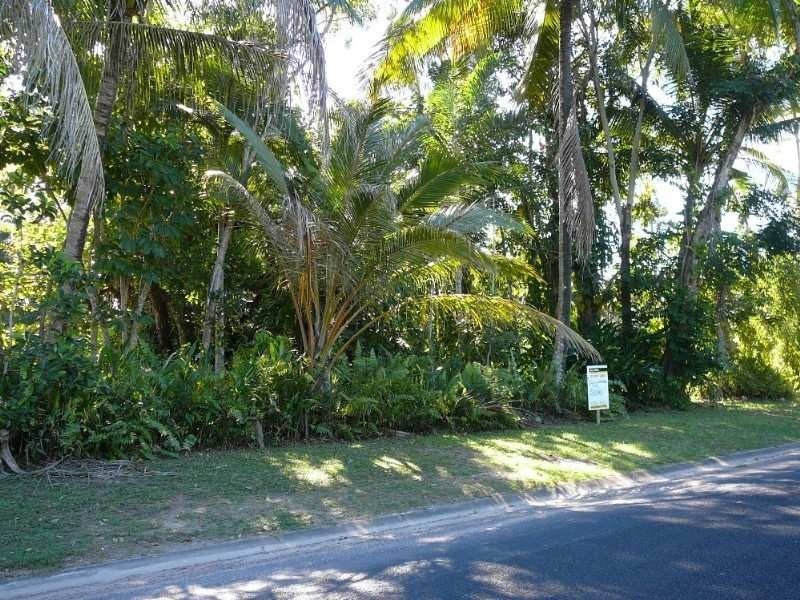 14 Wall Street, South Mission QLD 4852