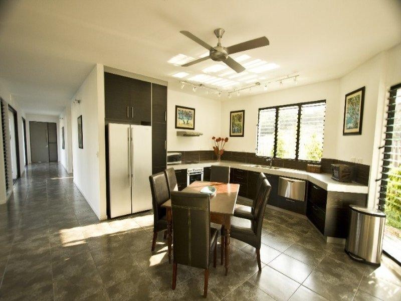 Wongaling Beach QLD 4852