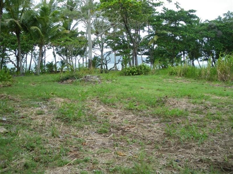 Wongaling Beach QLD 4852