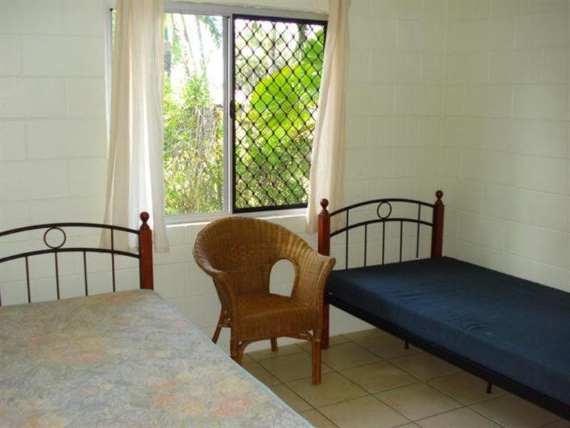 1/13 McNamara Street, Wongaling Beach QLD 4852