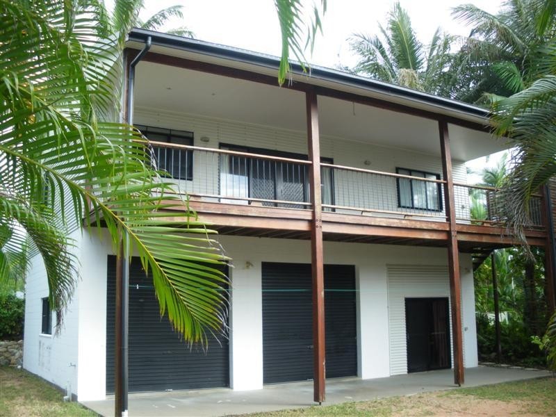 Wongaling Beach QLD 4852