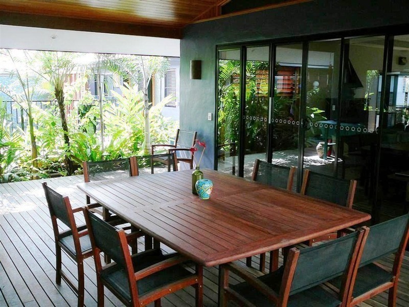 6 Conch Street, Mission Beach QLD 4852