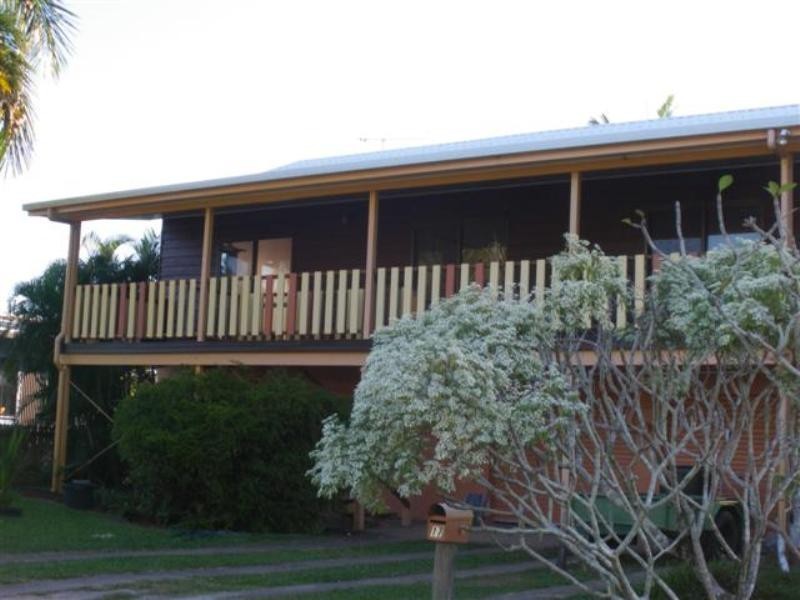 17 Buccaneer Street, Mission Beach QLD 4852
