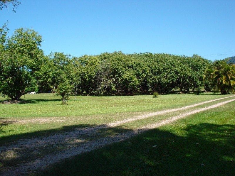 Mission Beach QLD 4852