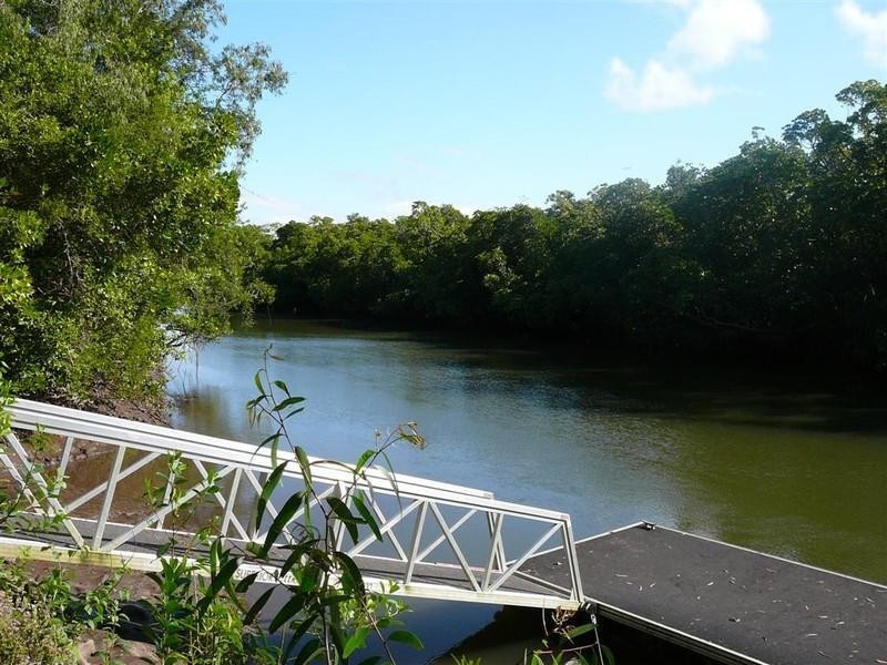 Mission Beach QLD 4852