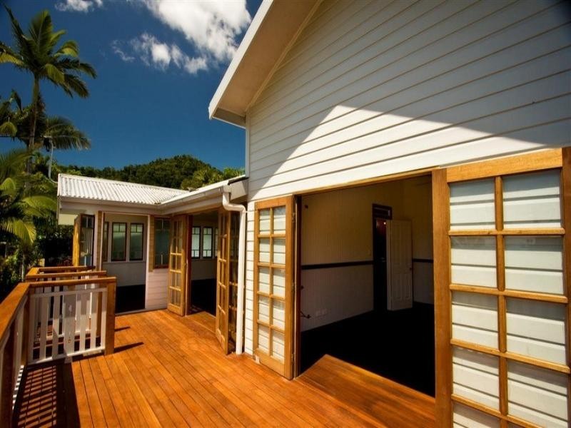 Mission Beach QLD 4852