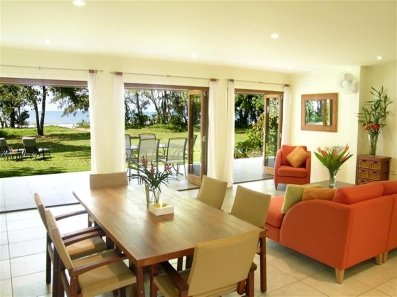 Mission Beach QLD 4852