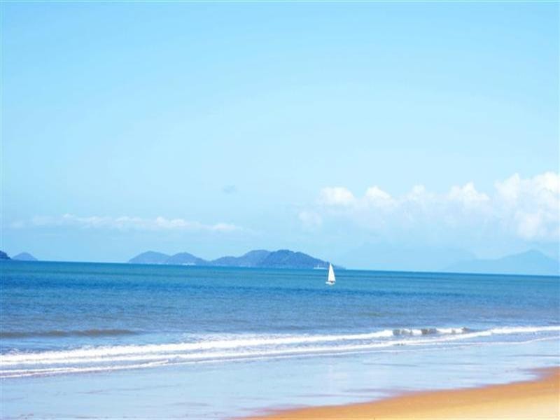 Mission Beach QLD 4852