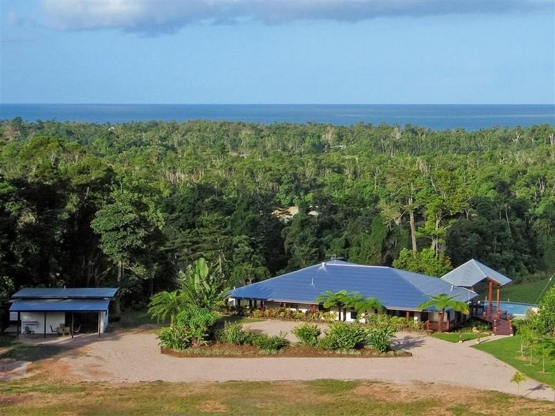 Mission Beach QLD 4852