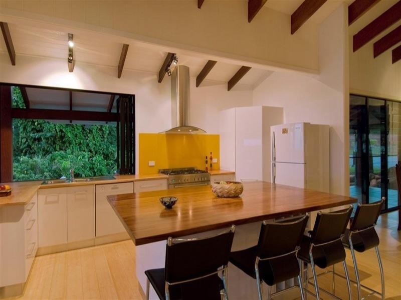 Mission Beach QLD 4852