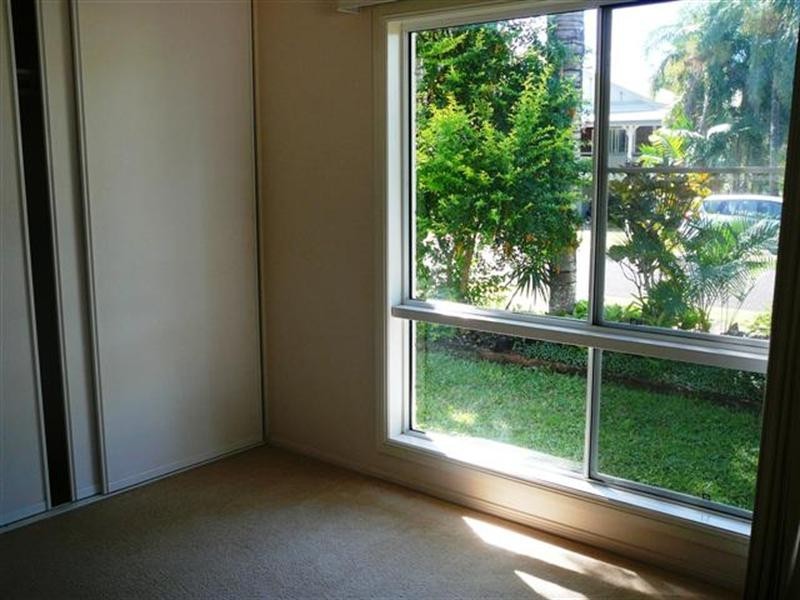 16 Kent Close, Mission Beach QLD 4852