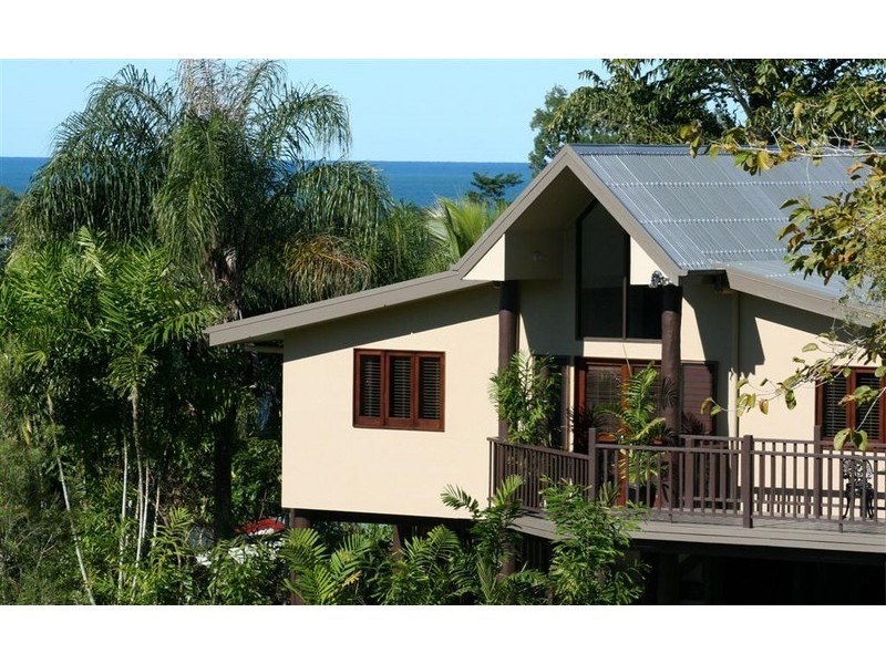 Mission Beach QLD 4852