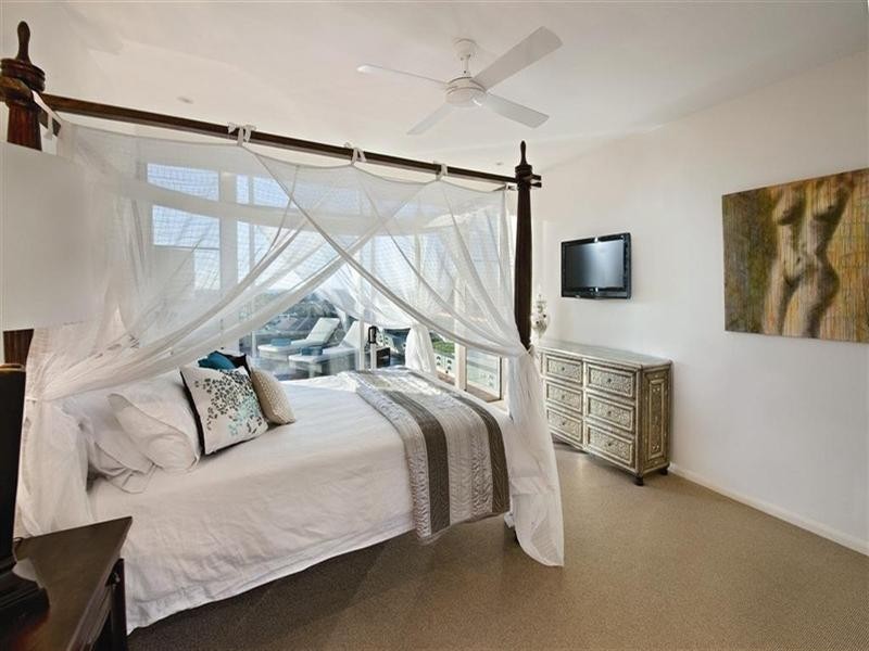 Mission Beach QLD 4852