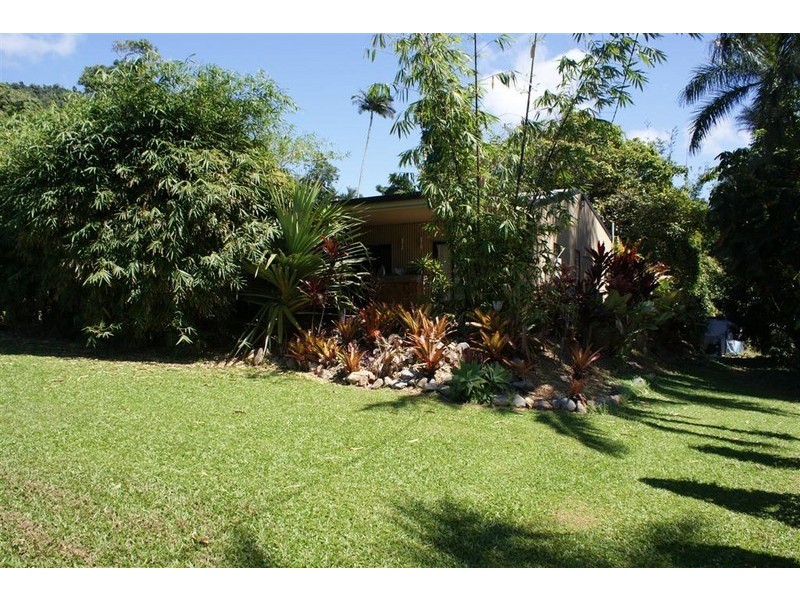 Mission Beach QLD 4852