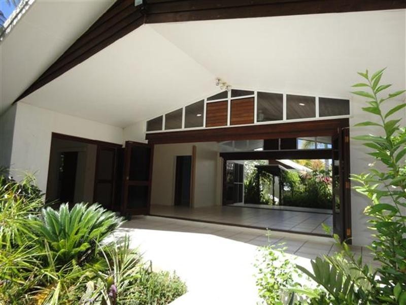 Wongaling Beach QLD 4852