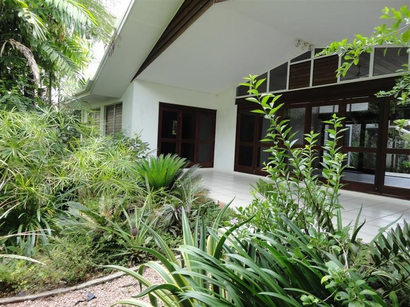 Wongaling Beach QLD 4852