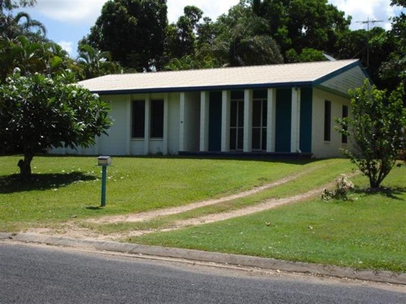 Mission Beach QLD 4852