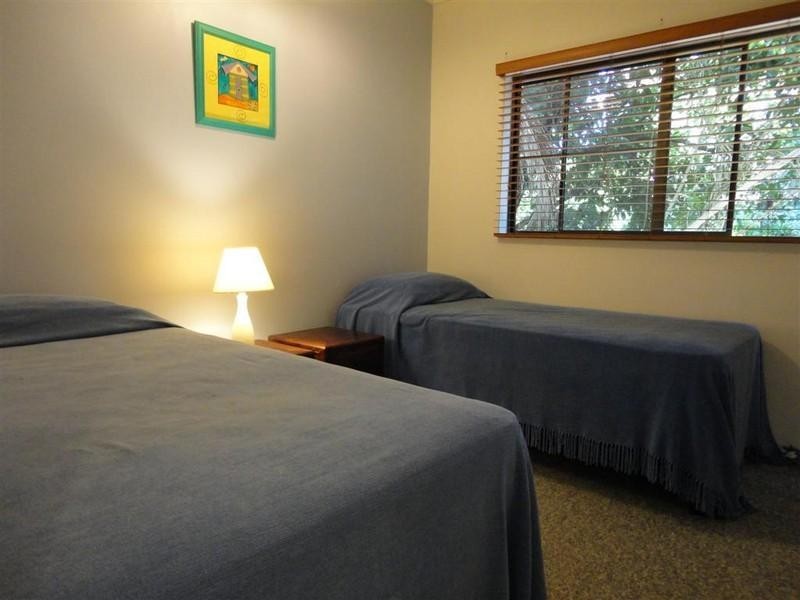 2/135 Reid Road, Mission Beach QLD 4852