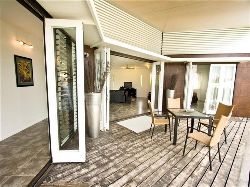 Wongaling Beach QLD 4852