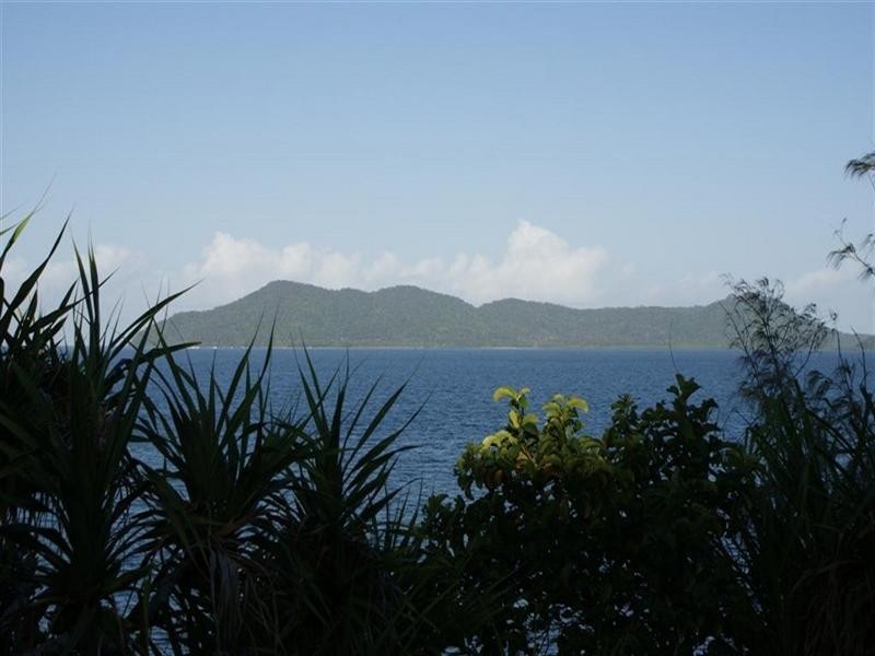 Mission Beach QLD 4852