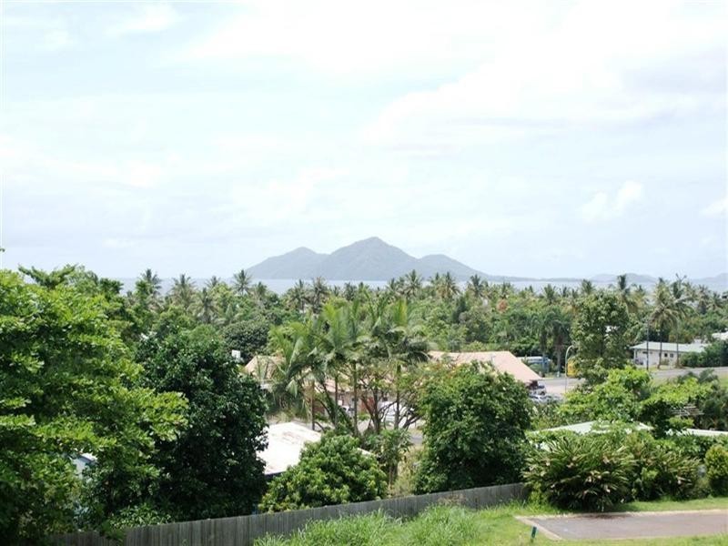 Mission Beach QLD 4852