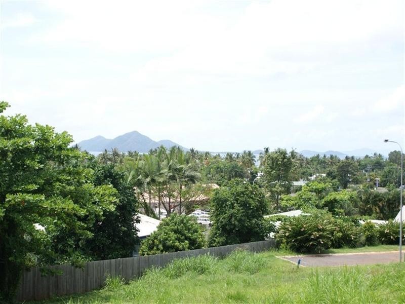 Mission Beach QLD 4852