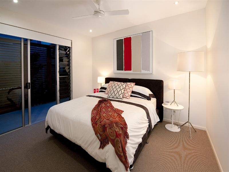 4/2 Coonanglebah Close, Mission Beach QLD 4852