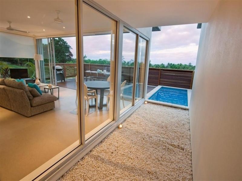 4/2 Coonanglebah Close, Mission Beach QLD 4852