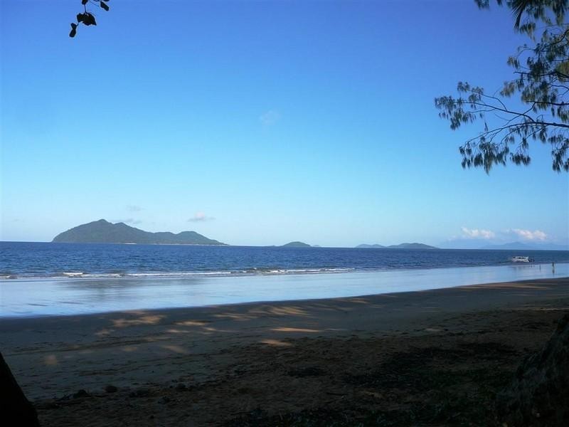 Wongaling Beach QLD 4852