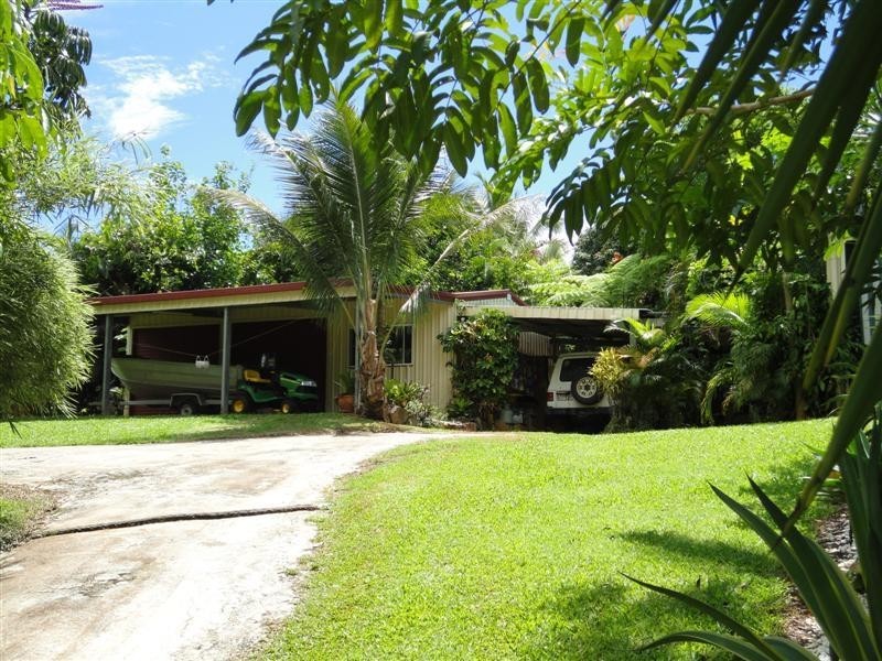 Carmoo QLD 4852