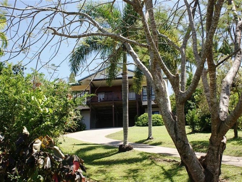 Mission Beach QLD 4852