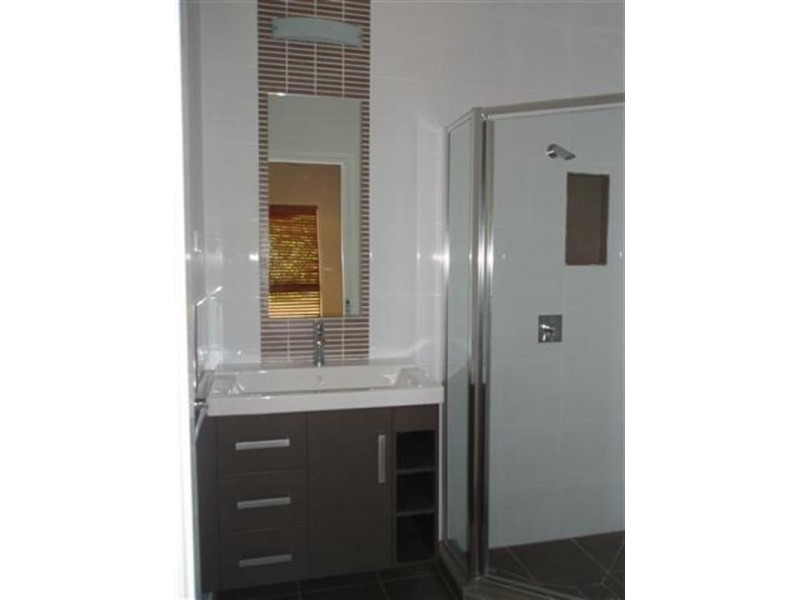 18 Pioneer Street, Mission Beach QLD 4852