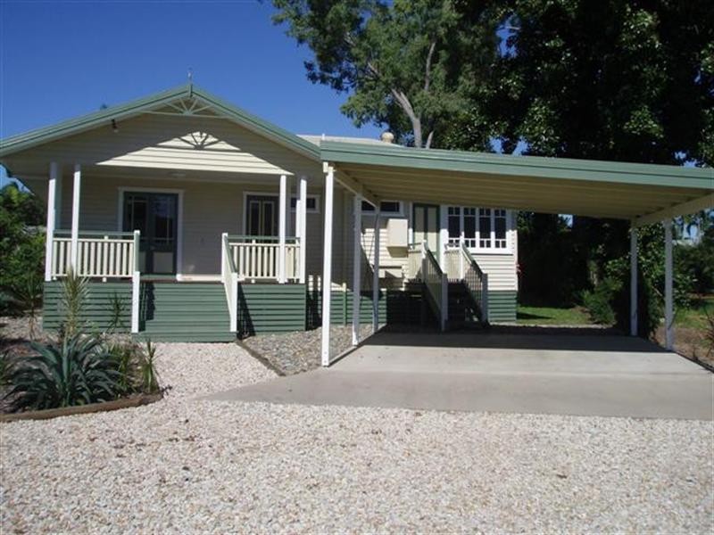 16 Southward Street, Mission Beach QLD 4852