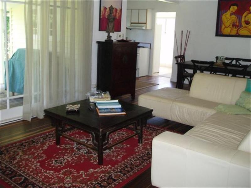 16 Southward Street, Mission Beach QLD 4852