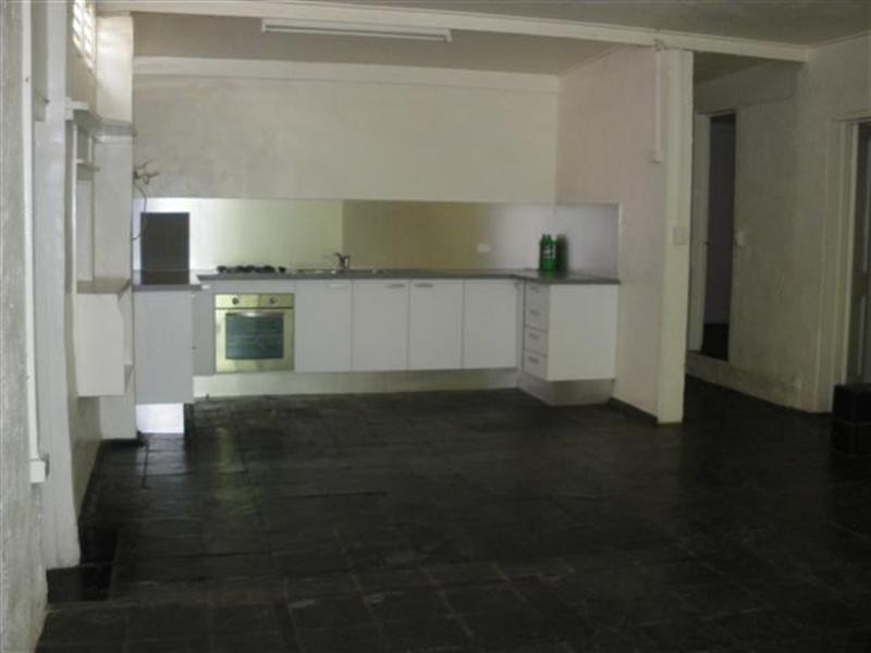 1 Cutten Street, Mission Beach QLD 4852