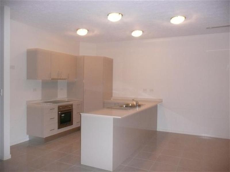 1/54-56 Mariner Drive, Mission Beach QLD 4852