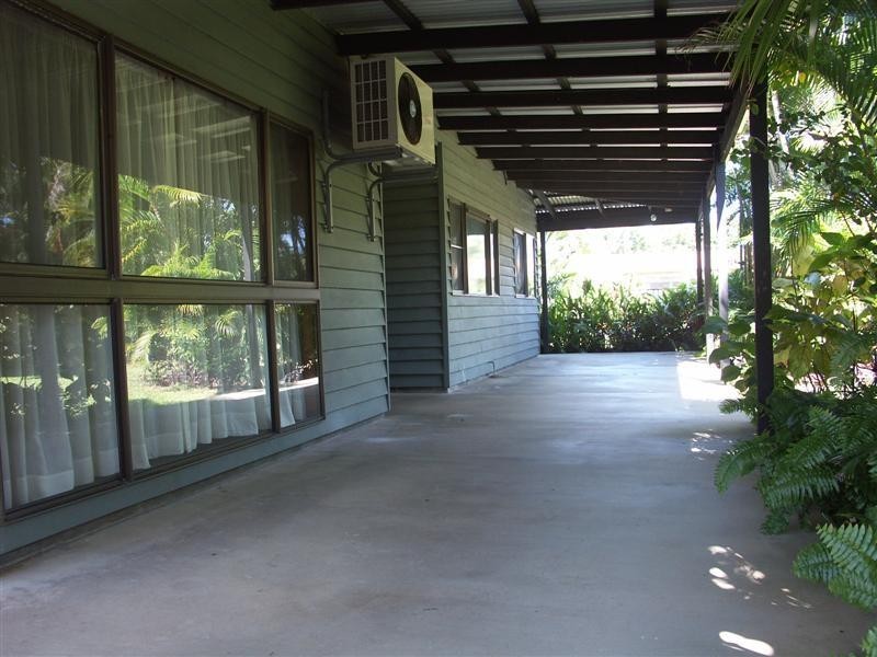 16 Donkin Lane, Mission Beach QLD 4852