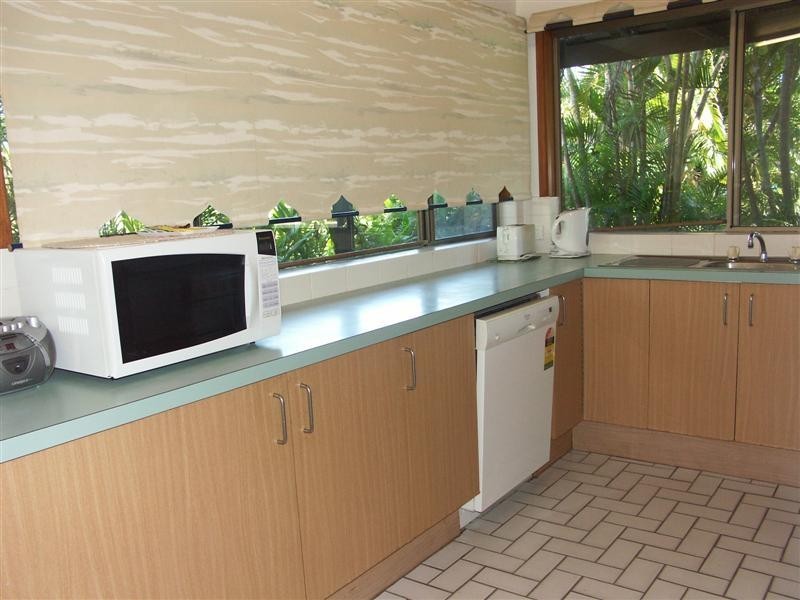 16 Donkin Lane, Mission Beach QLD 4852