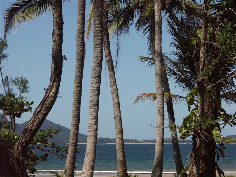 16 Donkin Lane, Mission Beach QLD 4852