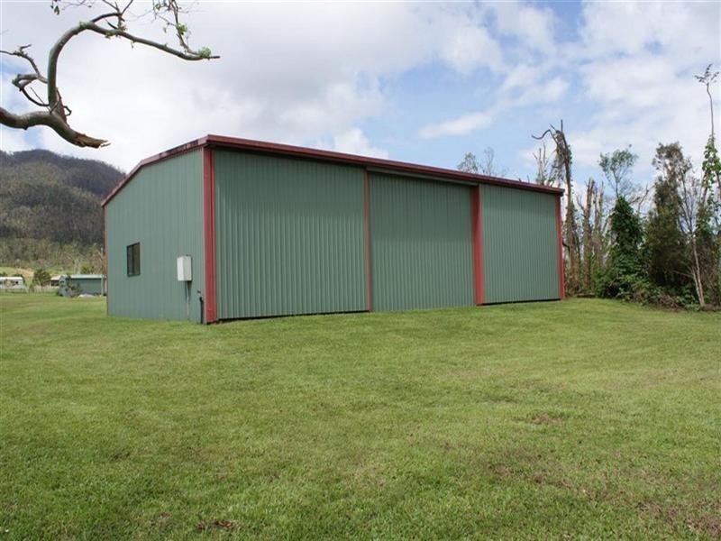 Mission Beach QLD 4852