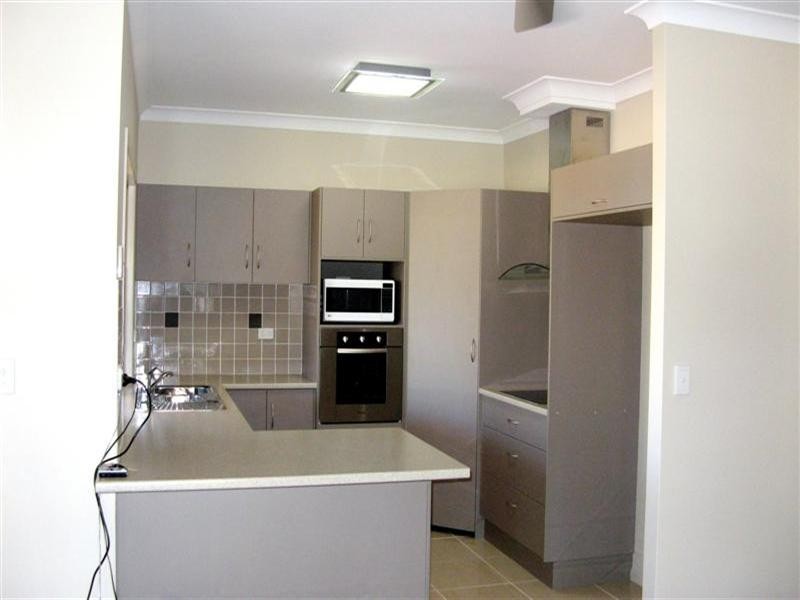 19 Clipper Court, South Mission QLD 4852