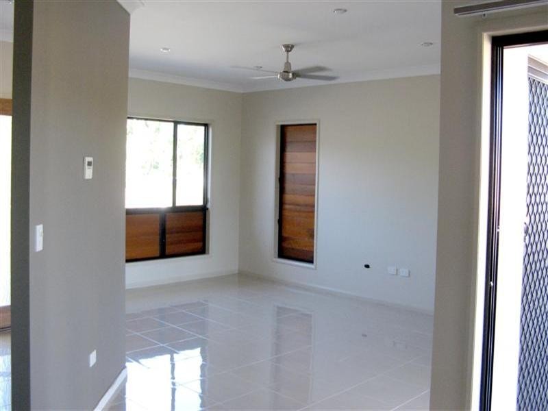 19 Clipper Court, South Mission QLD 4852