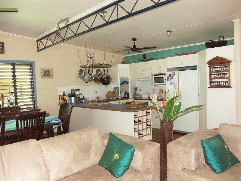 84 Kennedy Esplanade, South Mission QLD 4852